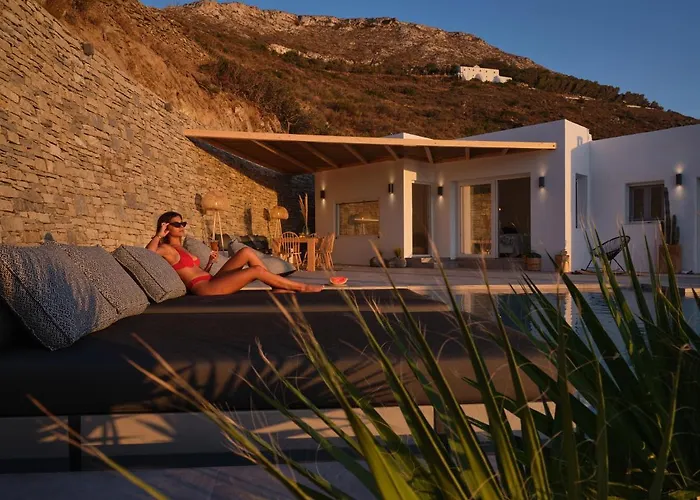 Infinity Sea View Hillside With Private Pool Hébergement de vacances